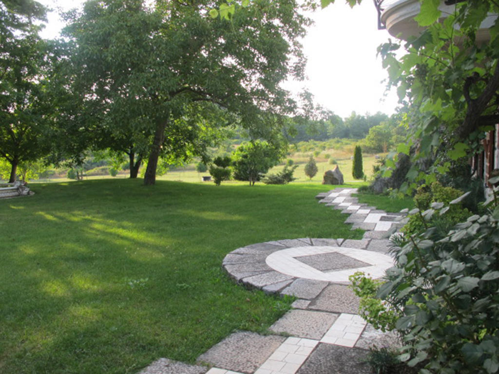 Villa Castello Rausch Valkarin Экстерьер фото